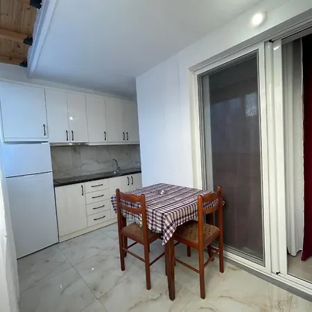 Gasthuis Ani 3*